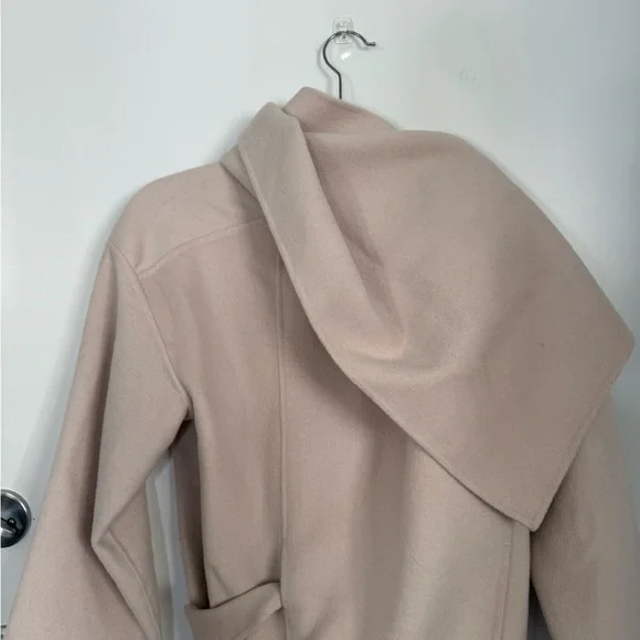OAK + FORT Cream Women's Cape Jacket - Picture 4 of 7